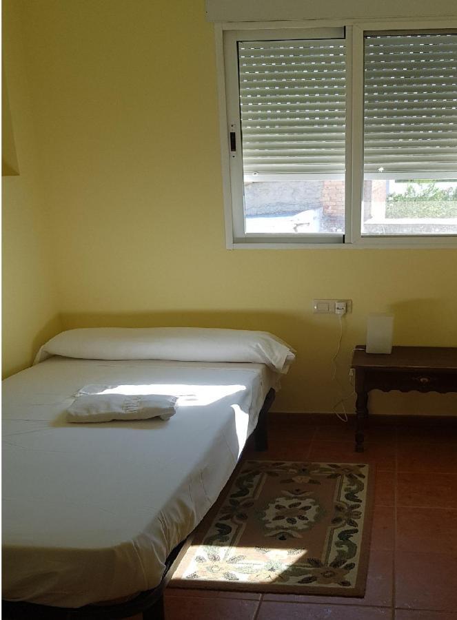 Sleep Turia Apartamentos Casinos Bagian luar foto